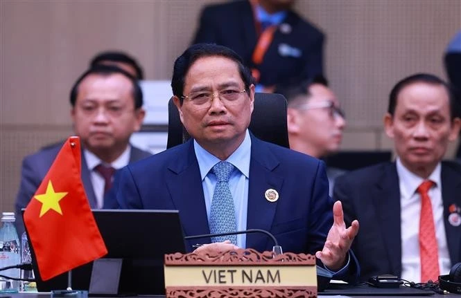 Le Premier ministre vietnamien participe au 28e Sommet ASEAN – Japon. Photo : VNA.