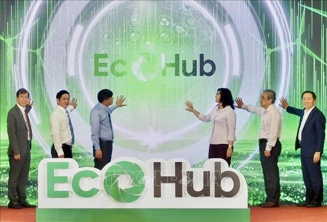 Lancement de la première plateforme de commerce électronique B2B “verte” du Vietnam – EcoHub. Photo : VNA.