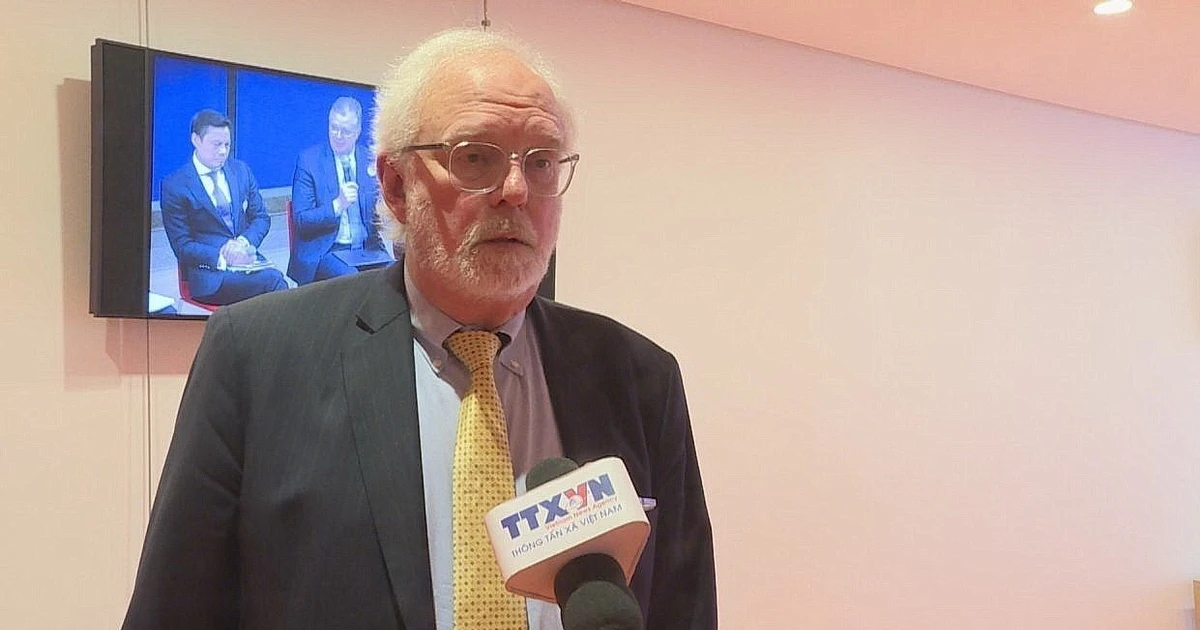 L’ancien ambassadeur des Etats-Unis au Vietnam David B. Shear (mandat 2011–2014). Photo : VNA