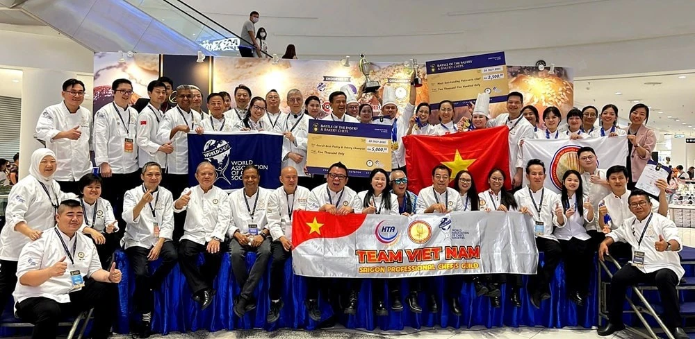 Le Vietnam triomphe au Concours des Chefs Pâtissiers et Boulangers 2025 en Malaisie