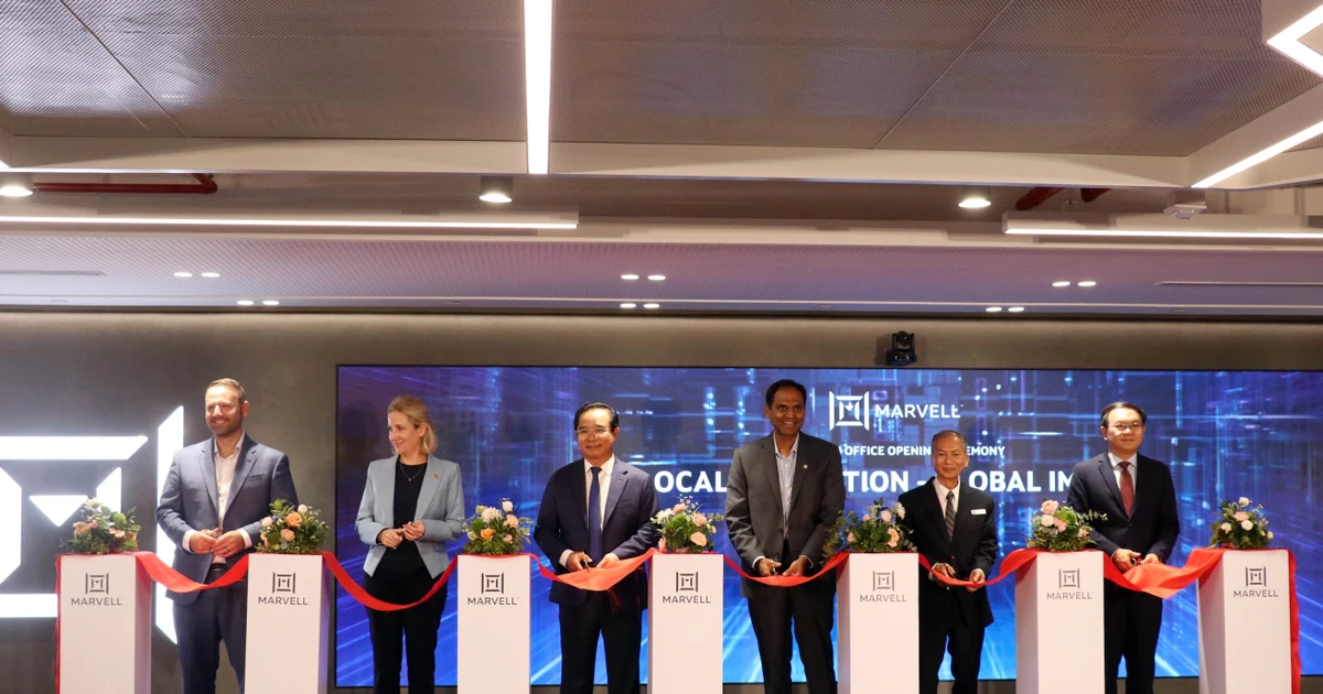 Le groupe américain Marvell Technology a officiellement inauguré ce mardi 30 septembre trois nouveaux bureaux au Vietnam, faisant du pays le troisième plus grand centre mondial de recherche et développement (R&D) de Marvell, avec plus de 500 ingénieurs. Photo: VNA 