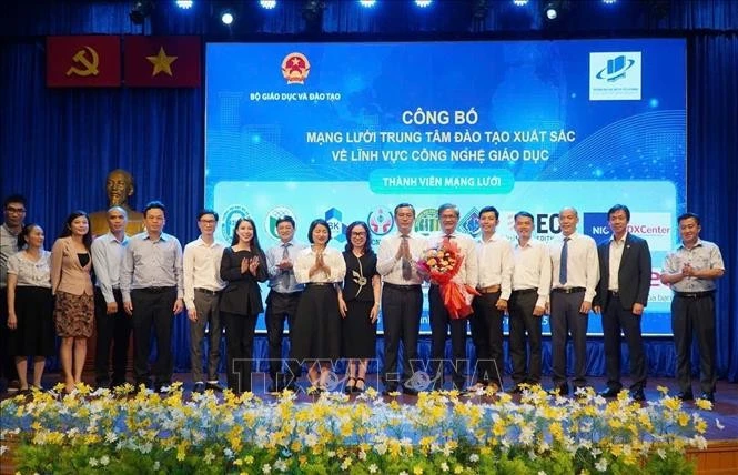 L'annonce de la création de six réseaux de centres de formation d’excellence dédiés aux technologies de l’industrie 4.0. Photo : VNA. 