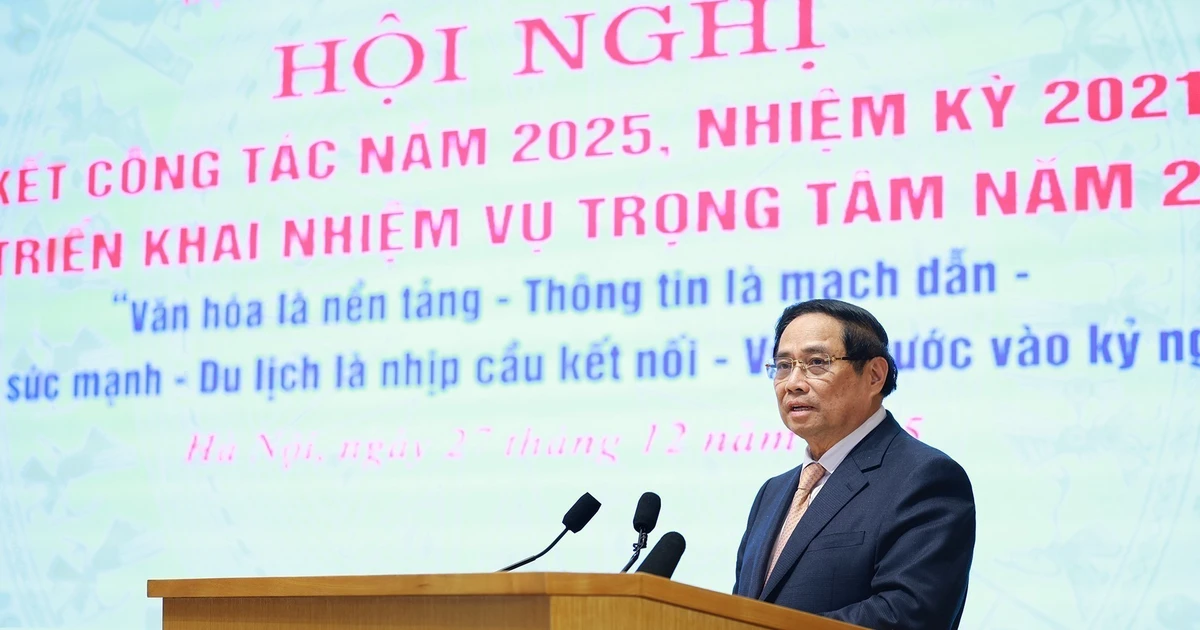 Le Premier ministre Pham Minh Chinh s'exprime lors de la conférence. Photo: VNA 