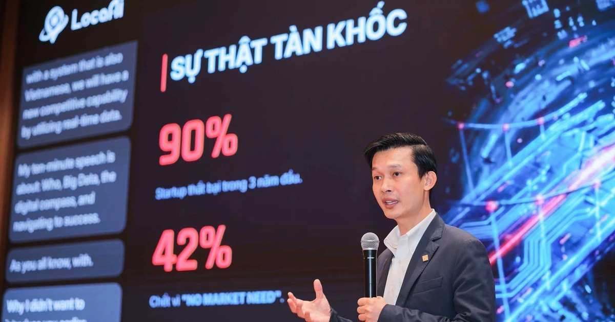 Vu Ngoc Quyet, président de LocaAI, partage ses connaissances sur la technologie de l'IA lors de Techfest Vietnam 2025. Photo : VNA.
