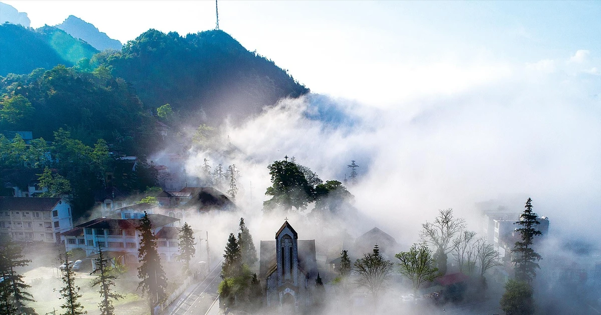En 2025, Sapa a gagné 15 places dans le classement des 100 meilleures destinations d'Asie. Photo: VNA. 