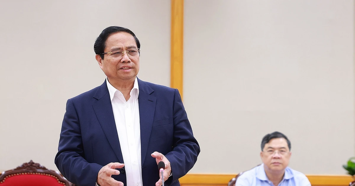 Le Premier ministre Pham Minh Chinh lors de la séance de travail. Photo: VNA 