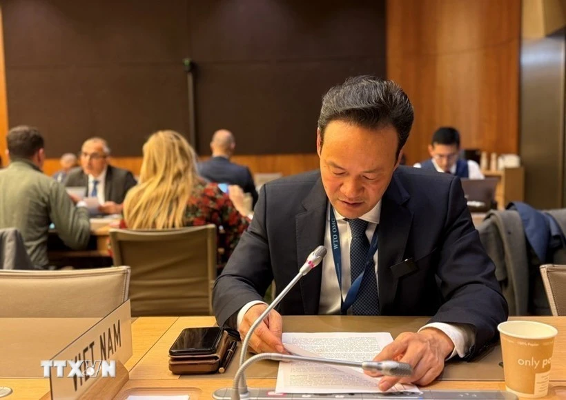 L'ambasssadeur Mai Phan Dung, chef de la Mission permanente du Vietnam, s'exprime au 9e examen de la politique et des pratiques commerciales de la Thaïlande. Photo: VNA 