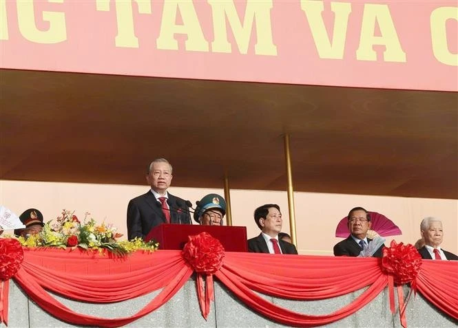 Le secrétaire général du PCV, To Lam, a prononcé un discours au nom des dirigeants du Parti, de l'État et du Comité central du Front de la Patrie du Vietnam. Photo : VNA.