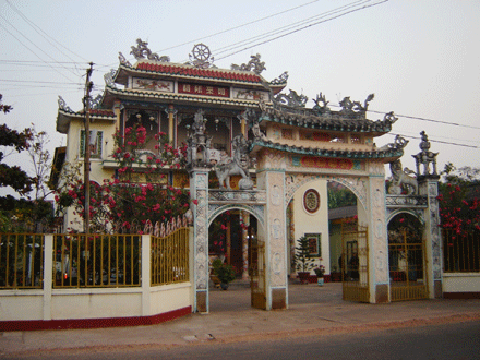 Des pagodes vietnamiennes au Laos ảnh 1 Des pagodes vietnamiennes au Laos ảnh 1