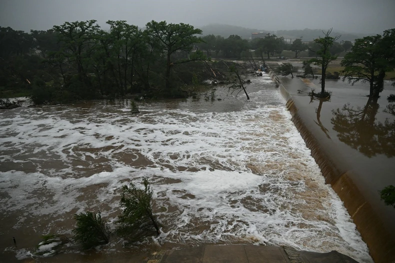 De violentes inondations ont frappé le comté de Kerr, au Texas. Photo: U.S. Coast Guard/VNA