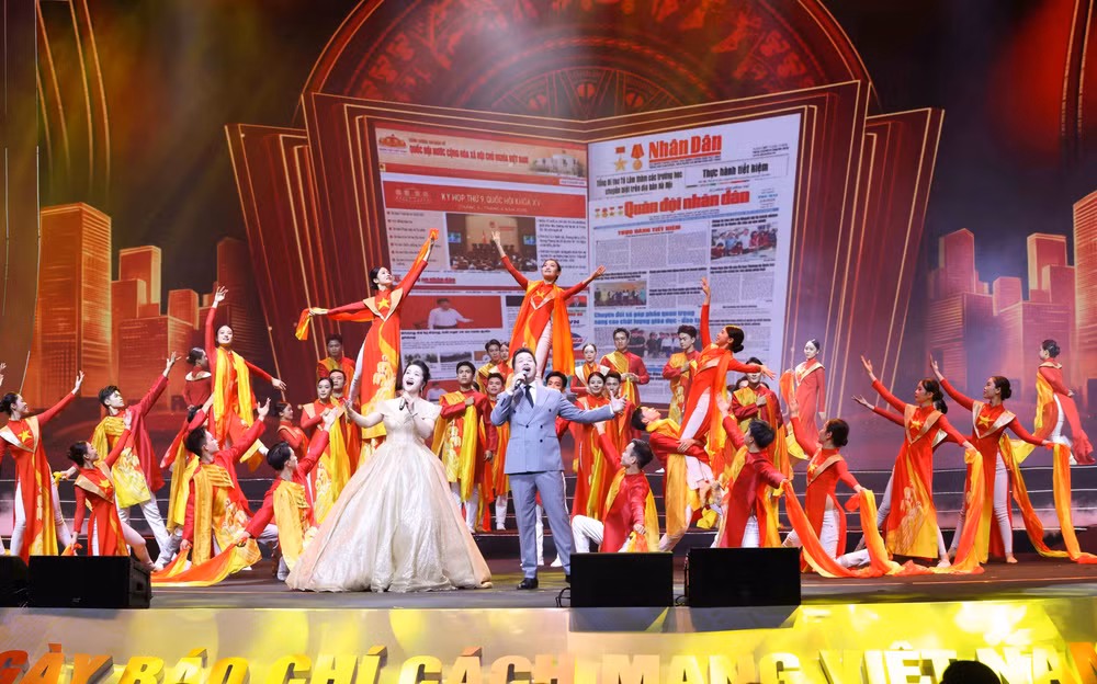 vna-potal-le-ky-niem-100-nam-ngay-bao-chi-cach-mang-viet-nam-8104766.jpg