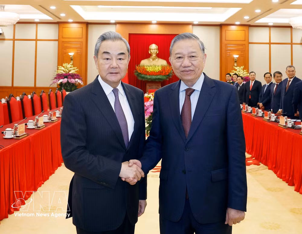 vnanet-tong-bi-thu-to-lam-tiep-bo-truong-cac-bo-ngoai-giao-quoc-phong-va-cong-an-trung-quoc-8645355.jpg