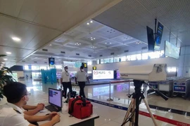 L’aéroport international de Nôi Bài renforce la surveillance sanitaire pour prévenir l’apparition du chikungunya. Photo : anninhthudo.vn