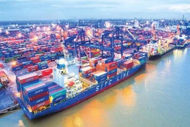 Le Vietnam maintient ses perspectives de croissance stables malgré les obstacles commerciaux. Photo : vneconomy.vn