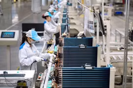 L’indice PMI vietnamien se maintient au-dessus de 50 en janvier alors que la confiance des entreprises atteignant son plus haut niveau en 22 mois. Photo : VNA