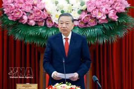 Le secrétaire général du Parti et président de la République Tô Lâm s’exprime lors de l’événement. Photo: VNA