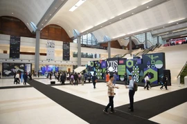 Le 3 décembre, le Vietnam Tech Impact Summit 2024 (VTIS 2024) se tient au Centre national des congrès de Hanoi. Photo : VietnamPlus