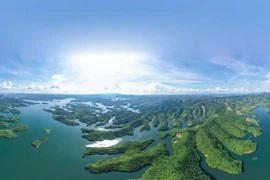 Le parc national de Tà Dung n’est pas seulement un trésor naturel mais aussi un point de convergence culturelle pour plus de 40 groupes ethniques de la province de Dak Nông. Photo : VNA