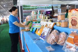 Produits OCOP de la province de Ca Mau. Photo : VNA