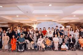 La cérémonie de remise des prix a eu lieu dans la soirée du 7 avril à l'hôtel Pan Pacific Hanoi, dans une atmosphère vibrante de célébration et de partage. Photos : Pan Pacific Hanoi