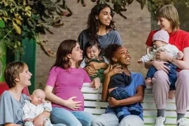 Une scène du film “Jeunes mères” des cinéastes franco-belges Jean-Pierre et Luc Dardenne. 