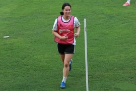Nguyên Hoàng Nam Mi est la première joueuse vietnamienne résidant à l’étranger sélectionnée en équipe nationale. Photo : VFF