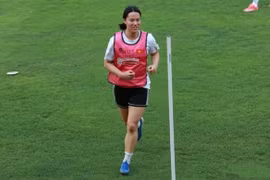 Nguyên Hoàng Nam Mi est la première joueuse vietnamienne résidant à l’étranger sélectionnée en équipe nationale. Photo : VFF