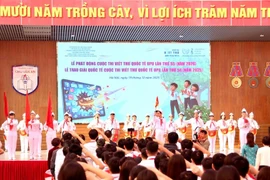 Vue d’ensemble de la cérémonie de lancement de la 55e édition du concours, à l’École secondaire Chu Van An, à Hanoi, le 19 décembre. Photo : VGP