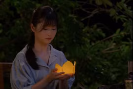 L'actrice japonaise Akari Nakatani joue dans le court métrage «A Taste Like Nothing » du jeune réalisateur vietnamien Phan Bao Tuân. Photos : gracieuseté de Phan Bao Tuân