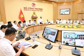 Vue de la séance de travail, à Hanoi, le 7 mai. Photo : VNA