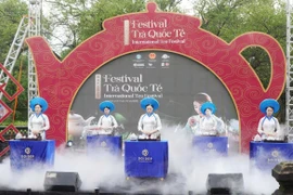 Le Festival international du thé de Huê 2025 vise à honorer la culture du thé vietnamienne et à favoriser le dialogue entre les artisans et les producteurs de thé du Vietnam et de l’étranger. Photo : tcdulichtphcm.vn