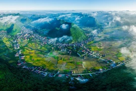Entre montagnes et rizières, ce village communautaire incarne l’éclat d’un Vietnam authentique et durable. Photo : NDEL.