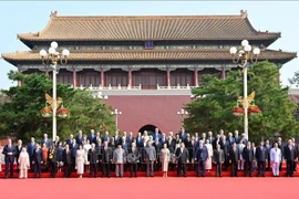 Le président vietnamien Luong Cuong et les dirigeants étrangers posent lors de la de la cérémonie du 80e anniversaire de la victoire des peuples du monde sur le fascisme, à Pékin, en Chine. Photo : VNA
