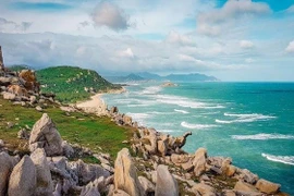 Le parc des rochers de Ninh Thuân, un lieu d’une beauté sauvage exceptionnelle. Photo: dulich.petrotimes.vn