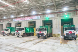 Seraphin est dotée d’une capacité de traitement de 2.250 tonnes de déchets par jour et par nuit et une production d’électricité de 37 MW. Photo: tienphong.vn