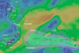 La dépression tropicale devrait se renforcer et se transformer en tempête, se dirigeant vers le centre-sud du Vietnam. Depuis octobre, le pays a déjà connu trois typhons meurtriers. Photo : VNDMS