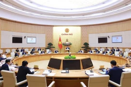 Vue de la réunion mensuelle du gouvernement consacrée à l’élaboration des lois, à Hanoi, le 13 avril. Photo: VNA