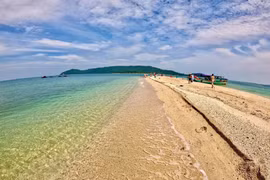 Plage de l’île de Ca Chép. Photo: FB