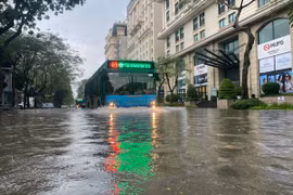 De nombreux endroits à Hanoi sont exposés à un risque élevé d’inondation. Photo: suckhoedoisong.vn