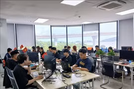 Une start-up de semi-conducteurs et d’IA en activité au Parc de logiciels n°2 de Dà Nang. Photo : VNA