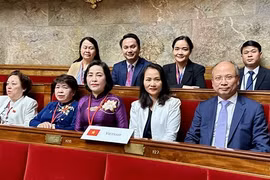 La délégation vietnamienne à la 50e session de l’Assemblée parlementaire de la Francophonie (APF 50). Photo : VNA