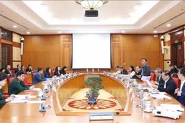 Réunion du sous-comité de l’organisation au service du 14e Congrès national du Parti, à Hanoi, le 18 novembre. Photo : VNA