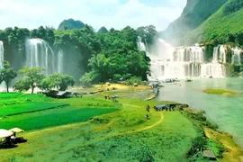 En aval de la cascade de Ban Giôc, à Cao Bang. Photo: hitour.vn