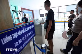 Poste frontière international de Lào Cai, dans la province de Lào Cai (Nord). Photo : VNA