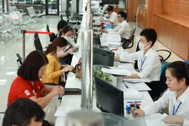 La conclusion n° 205-KL/TW énonce le mécanisme de mise en œuvre du recrutement spécial sans examen des fonctionnaires et des employés du secteur public. Photo d'illustration: laodong.vn