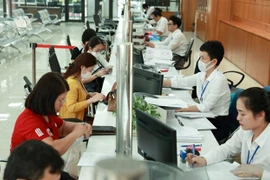 La conclusion n° 205-KL/TW énonce le mécanisme de mise en œuvre du recrutement spécial sans examen des fonctionnaires et des employés du secteur public. Photo d'illustration: laodong.vn