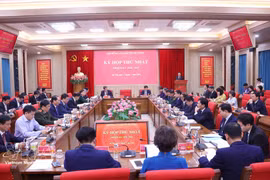 Vue de la première réunion du Conseil central de la théorie, à Hanoi, le 17 mars Photo : VNA