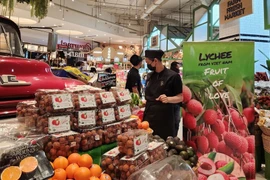 Le litchi frais vietnamien est présent en Thaïlande depuis quelques années. Photo : VNA