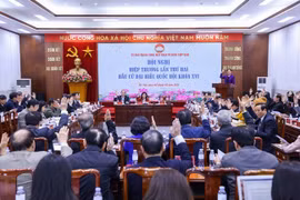 Vue des deuxièmes conférences consultatives du présidium du Comité central du Front de la Patrie du Vietnam. Photo: Mattran