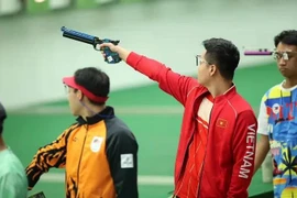 Hà Minh Thành et ses coéquipiers remportent la médaille de bronze à l’épreuve par équipe de pistolet tir rapide 25 m hommes des Championnats d’Asie de tir à la carabine et au pistolet 2026. Photo: thethaovietnamplus.vn